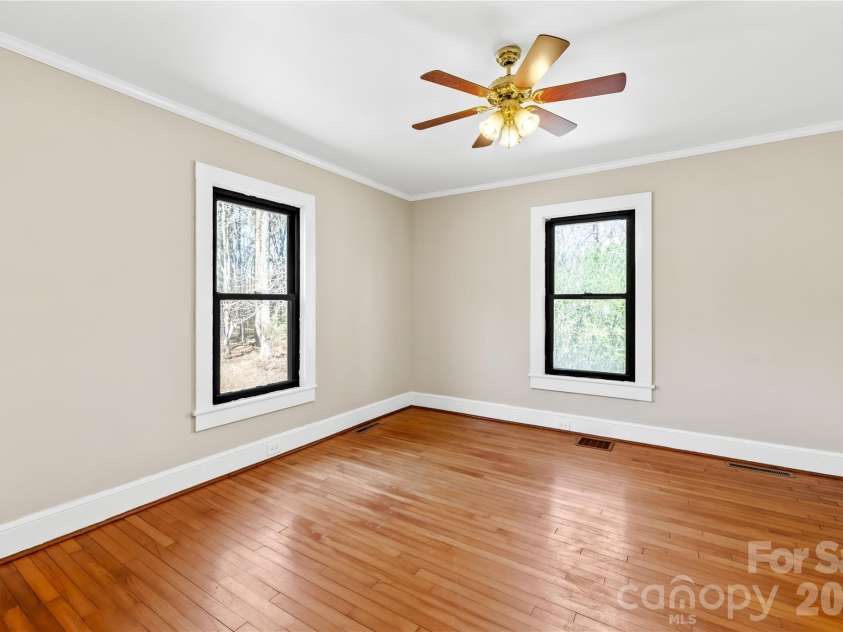 5135 Tucker Avenue, Kannapolis, NC 28081.  MLS# CAR4359528, YatesRealty ID 5201. 