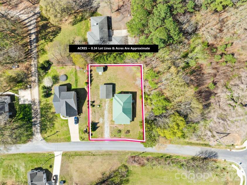 5135 Tucker Avenue, Kannapolis, NC 28081.  MLS# CAR4359528, YatesRealty ID 5201. 