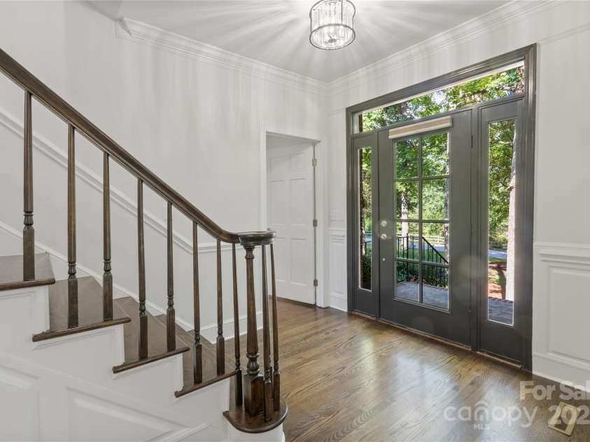8503 Foxbridge Drive, Matthews, NC 28104.  MLS# CAR4179020, YatesRealty ID 5201. 