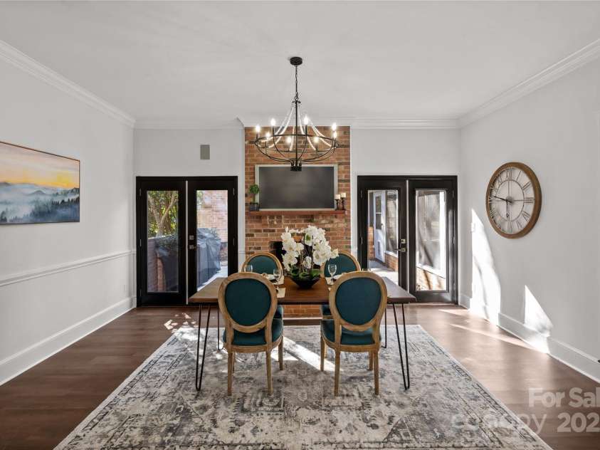 8503 Foxbridge Drive, Matthews, NC 28104.  MLS# CAR4179020, YatesRealty ID 5201. 