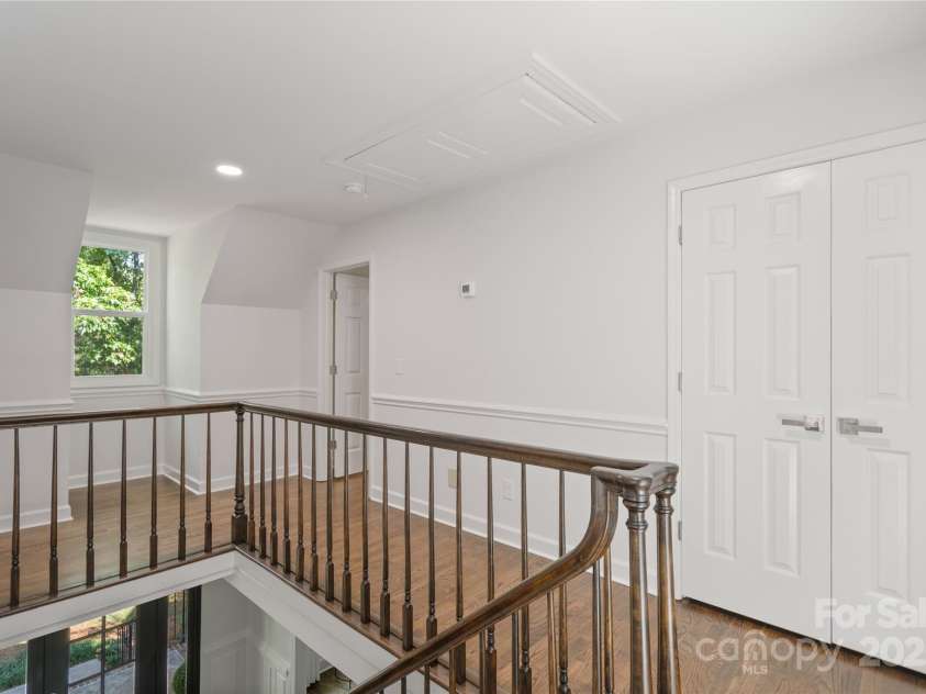 8503 Foxbridge Drive, Matthews, NC 28104.  MLS# CAR4179020, YatesRealty ID 5201. 