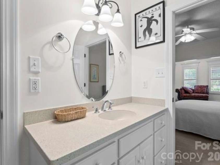 1024 Lyndon Drive, Lancaster, SC 29720.  MLS# CAR4426514, YatesRealty ID 52010. 