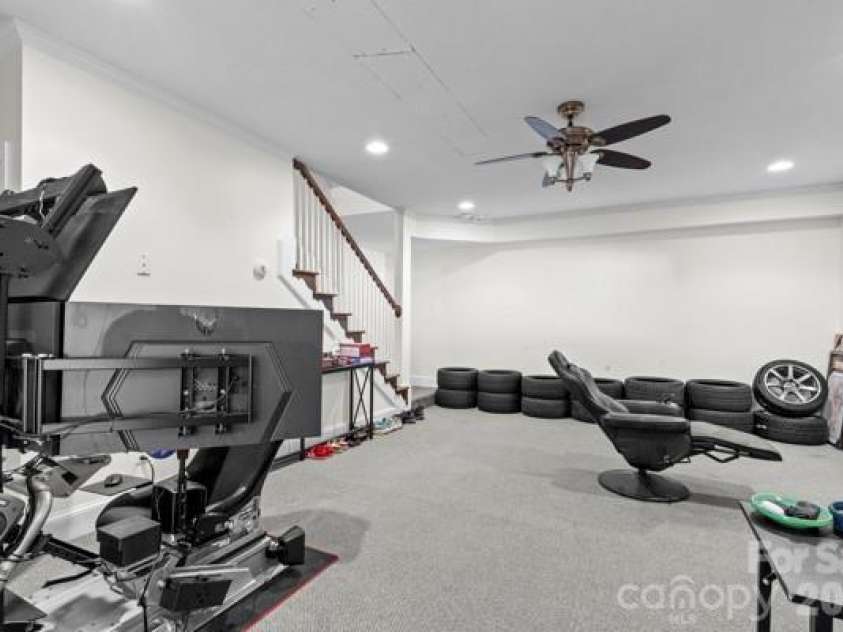 1024 Lyndon Drive, Lancaster, SC 29720.  MLS# CAR4426514, YatesRealty ID 52010. 