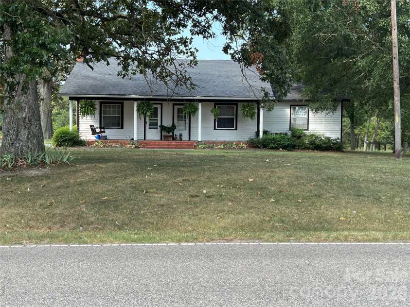 5810 Wolf Pond Road, Monroe, NC 28112.  MLS# CAR4426485, YatesRealty ID 52012. 