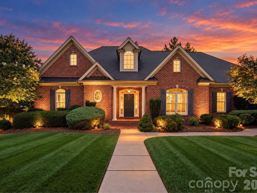 106 Sycamore Commons Lane, Bermuda Run, NC 27006.  MLS# CAR4426186, YatesRealty ID 52015. 