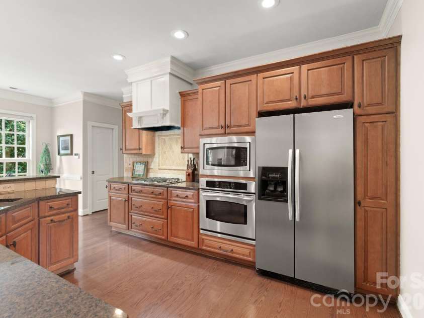 106 Sycamore Commons Lane, Bermuda Run, NC 27006.  MLS# CAR4426186, YatesRealty ID 52015. 