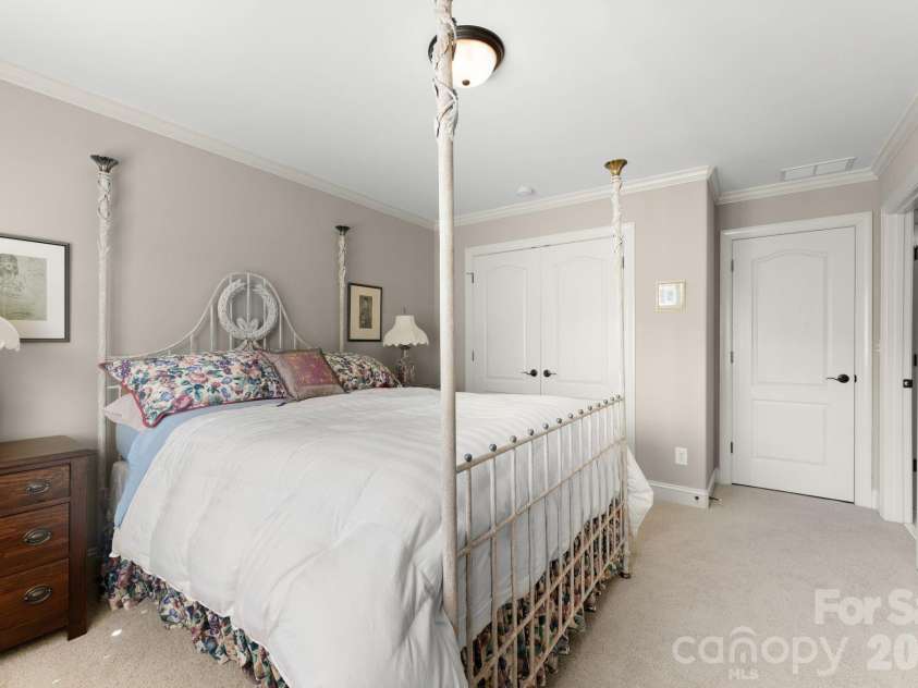106 Sycamore Commons Lane, Bermuda Run, NC 27006.  MLS# CAR4426186, YatesRealty ID 52015. 