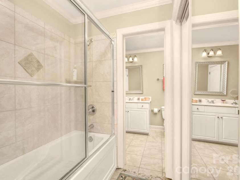 106 Sycamore Commons Lane, Bermuda Run, NC 27006.  MLS# CAR4426186, YatesRealty ID 52015. 