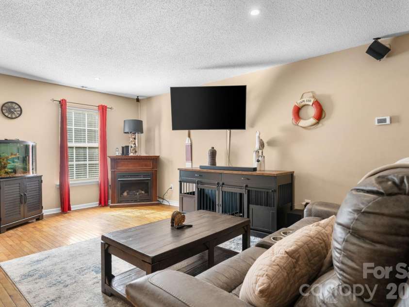 4218 Piney Road, Morganton, NC 28655.  MLS# CAR4425976, YatesRealty ID 52018. 