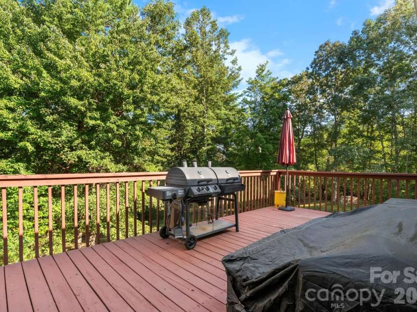 4218 Piney Road, Morganton, NC 28655.  MLS# CAR4425976, YatesRealty ID 52018. 