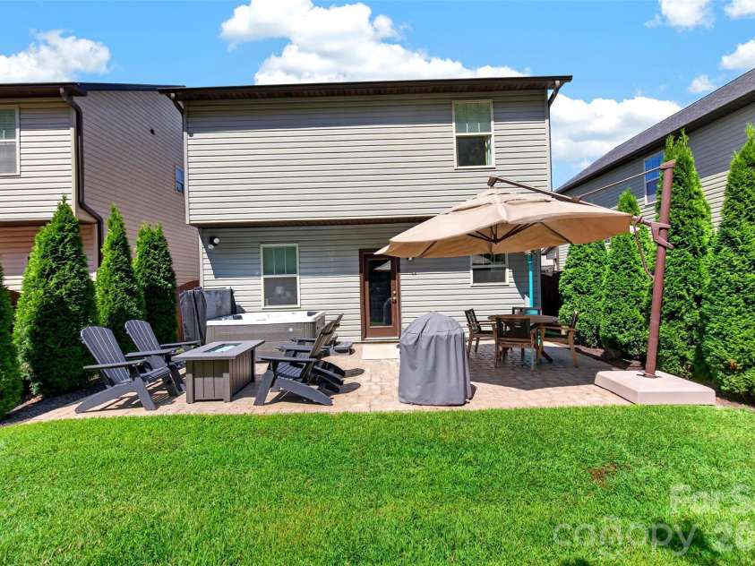 15 Greenly Lane, Fletcher, NC 28732.  MLS# CAR4420820, YatesRealty ID 52019. 
