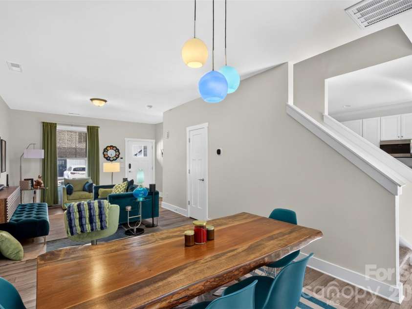 15 Greenly Lane, Fletcher, NC 28732.  MLS# CAR4420820, YatesRealty ID 52019. 