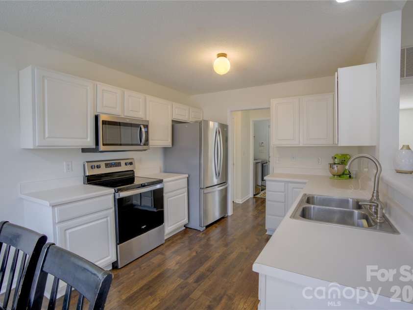 365 Running Briar Road, Fletcher, NC 28732.  MLS# CAR4342535, YatesRealty ID 5202. 