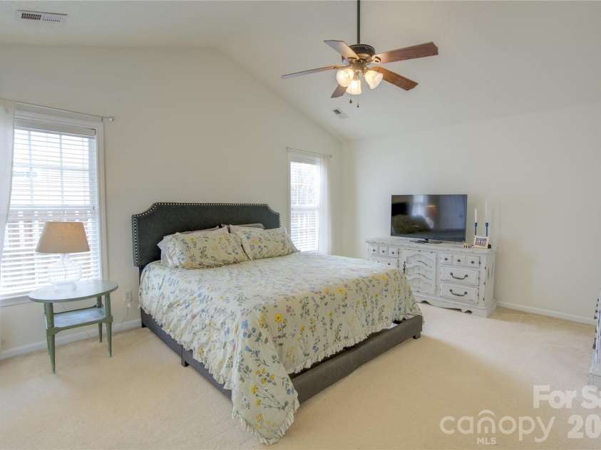 365 Running Briar Road, Fletcher, NC 28732.  MLS# CAR4342535, YatesRealty ID 5202. 