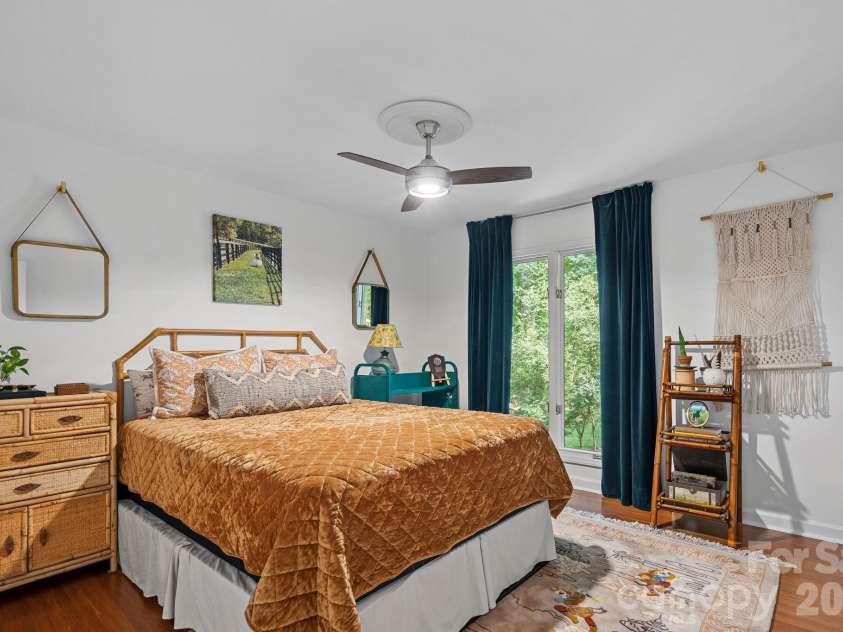 3100 Indian Rock Road, Charlotte, NC 28270.  MLS# CAR4425804, YatesRealty ID 52020. Bedroom 1 with Full Bath 1 Connected
