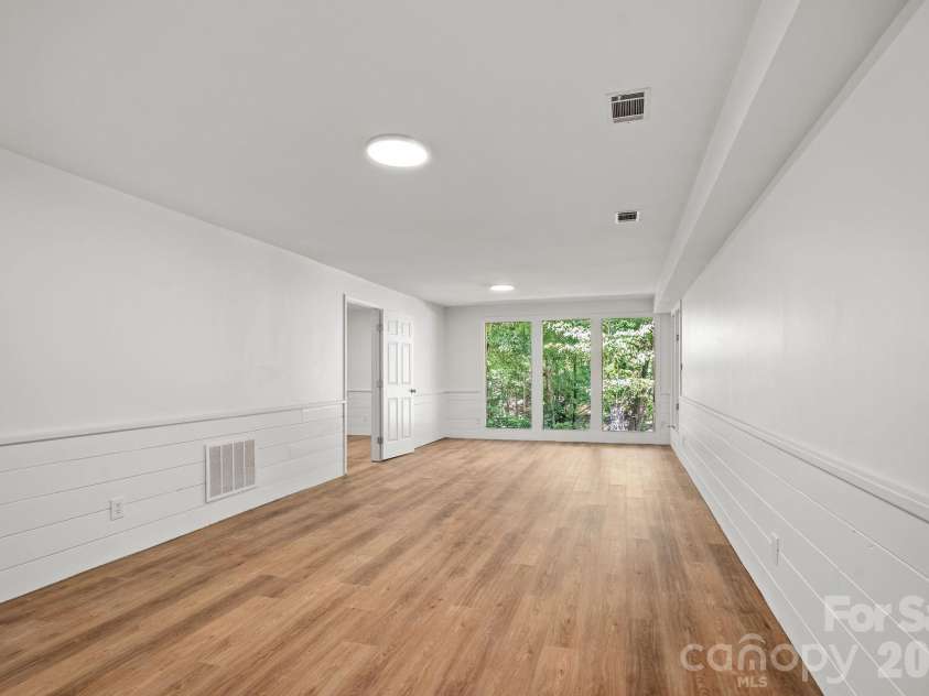 3100 Indian Rock Road, Charlotte, NC 28270.  MLS# CAR4425804, YatesRealty ID 52020. Walkout Basement