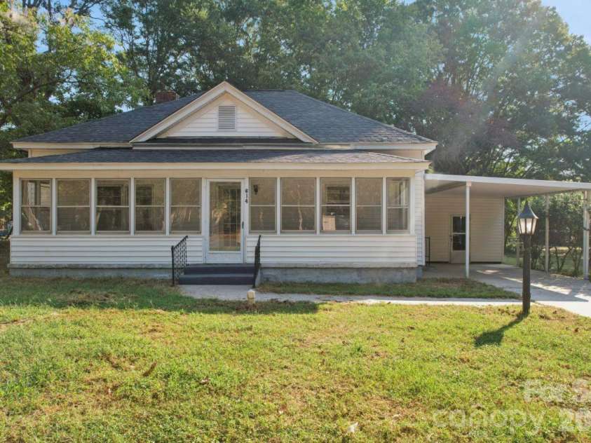 614 Hasty Street, Peachland, NC 28133.  MLS# CAR4425629, YatesRealty ID 52021. 