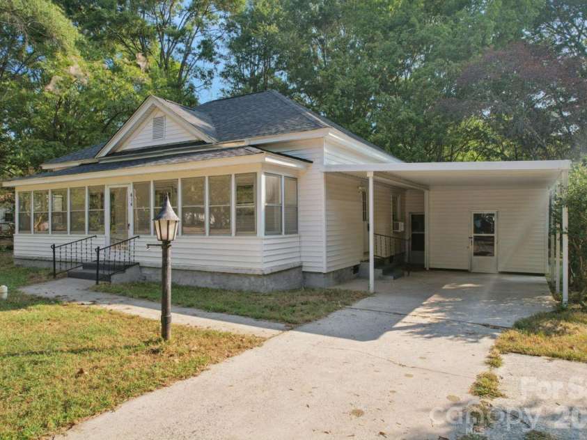 614 Hasty Street, Peachland, NC 28133.  MLS# CAR4425629, YatesRealty ID 52021. 