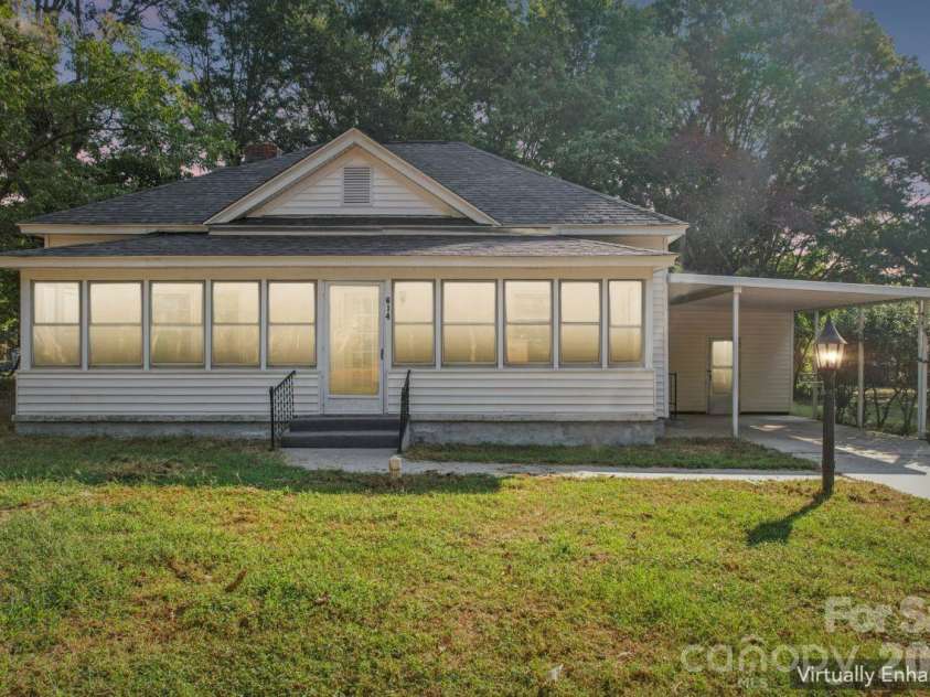 614 Hasty Street, Peachland, NC 28133.  MLS# CAR4425629, YatesRealty ID 52021. 