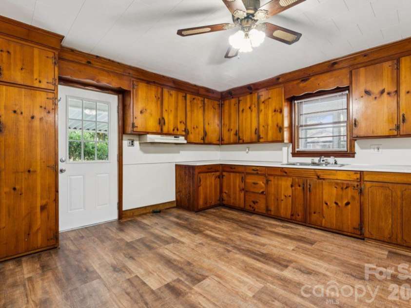 614 Hasty Street, Peachland, NC 28133.  MLS# CAR4425629, YatesRealty ID 52021. 