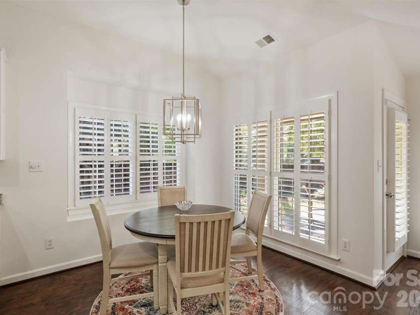 7035 Walton Heath Lane, Charlotte, NC 28277.  MLS# CAR4425336, YatesRealty ID 52022. 