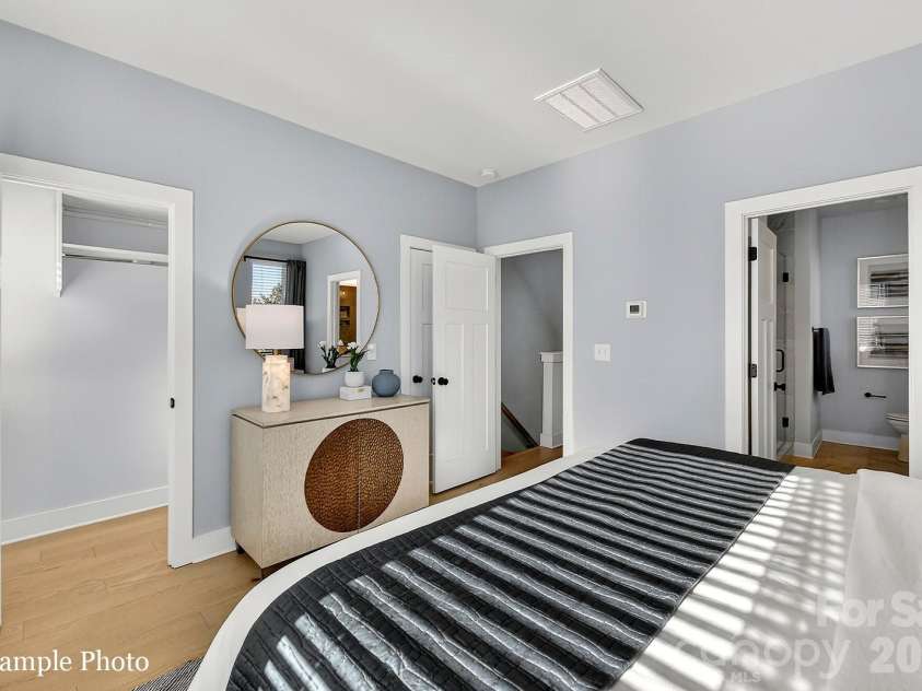 1131 Northend Drive, Charlotte, NC 28206.  MLS# CAR4426403, YatesRealty ID 52023. 