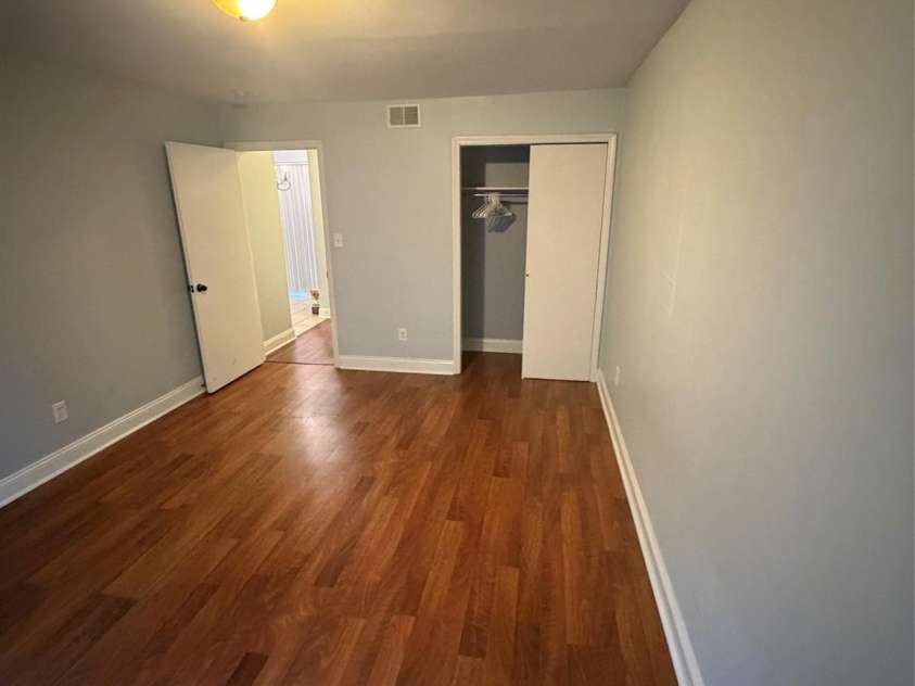 1914 Meadowlark Lane, Charlotte, NC 28210.  MLS# CAR4425657, YatesRealty ID 52024. 