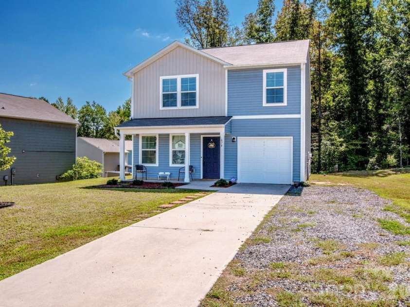 674 Whitney Road, Mocksville, NC 27028.  MLS# CAR4426565, YatesRealty ID 52026. 