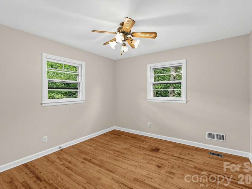 1912 Carpenter Street, Shelby, NC 28150.  MLS# CAR4425445, YatesRealty ID 52027. 
