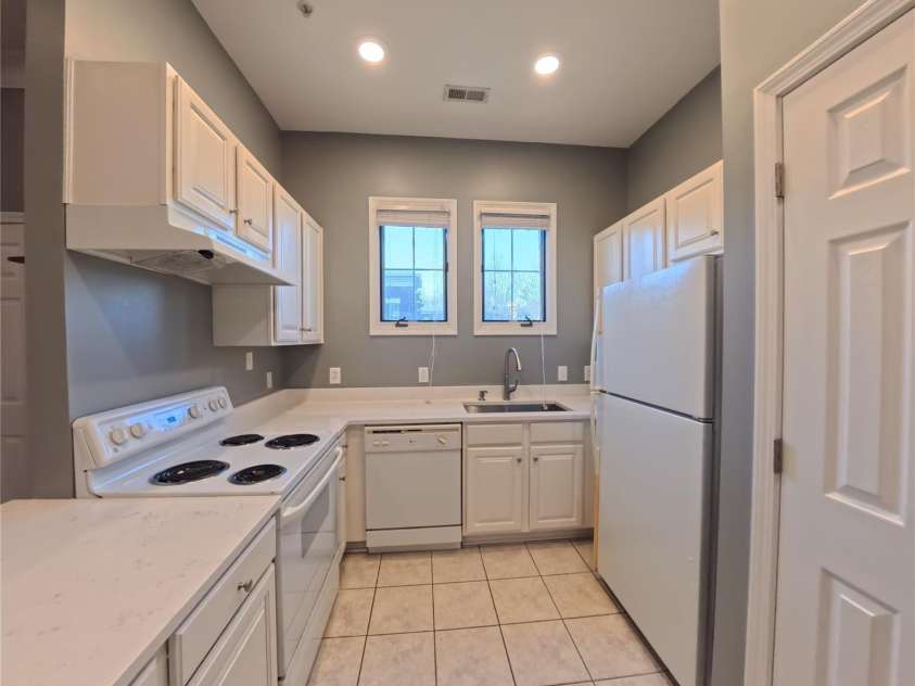 773 Alexander Street, Charlotte, NC 28202.  MLS# CAR4346305, YatesRealty ID 5203. 