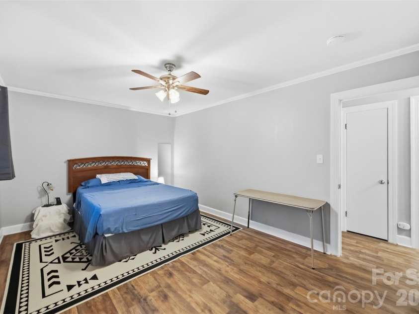1094 Union Street, Concord, NC 28025.  MLS# CAR4426577, YatesRealty ID 52033. 