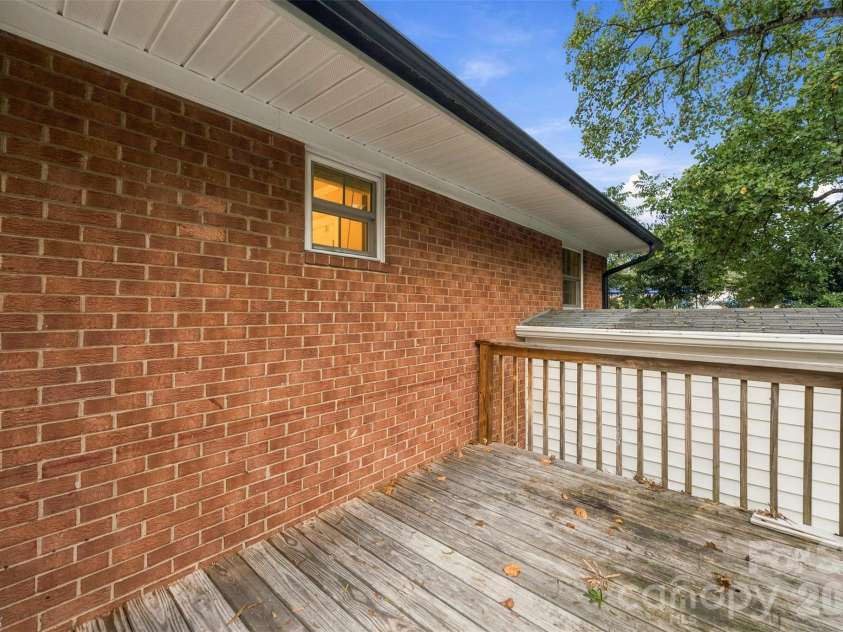1094 Union Street, Concord, NC 28025.  MLS# CAR4426577, YatesRealty ID 52033. 