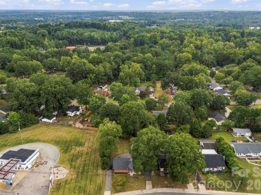 1094 Union Street, Concord, NC 28025.  MLS# CAR4426577, YatesRealty ID 52033. 