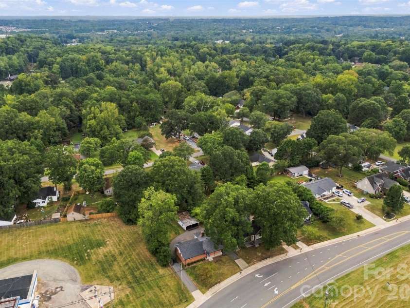 1094 Union Street, Concord, NC 28025.  MLS# CAR4426577, YatesRealty ID 52033. 