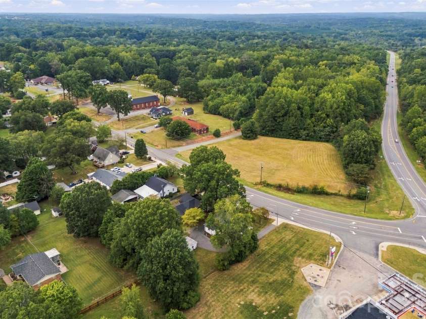 1094 Union Street, Concord, NC 28025.  MLS# CAR4426577, YatesRealty ID 52033. 