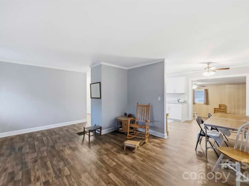 1094 Union Street, Concord, NC 28025.  MLS# CAR4426577, YatesRealty ID 52033. Living Room 3