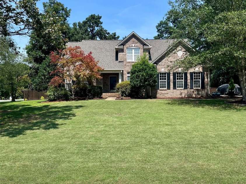 2107 Heath Lake Drive, Mint Hill, NC 28227.  MLS# CAR4426581, YatesRealty ID 52035. 