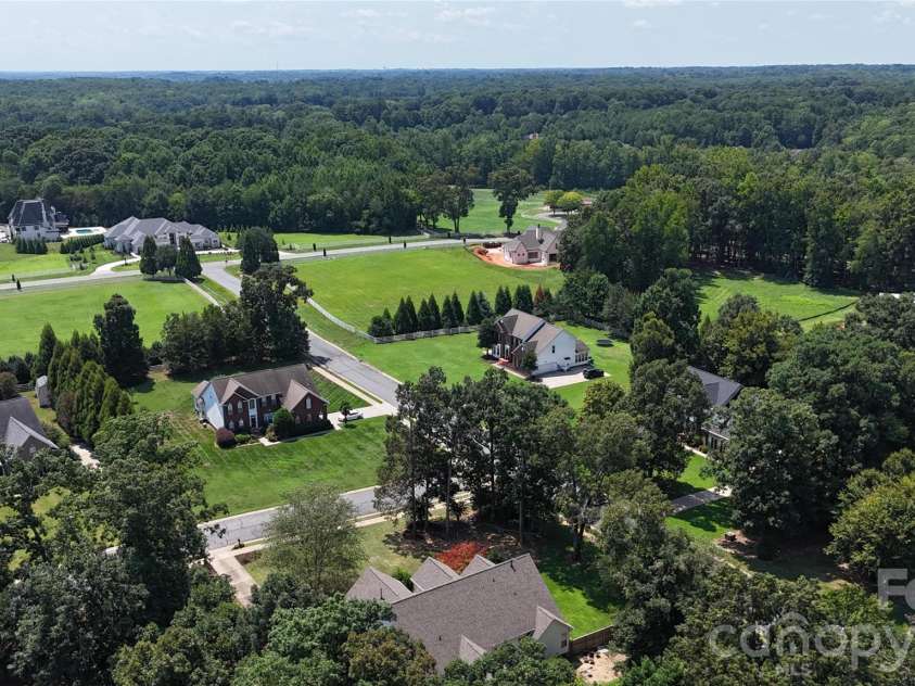 2107 Heath Lake Drive, Mint Hill, NC 28227.  MLS# CAR4426581, YatesRealty ID 52035. 