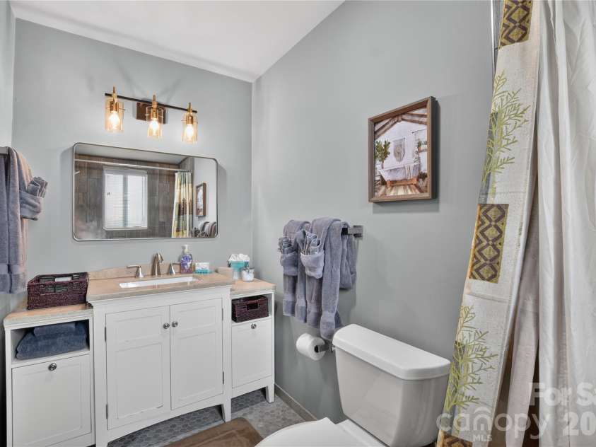 196 Fern Loop, Lake Lure, NC 28746.  MLS# CAR4425558, YatesRealty ID 52036. 