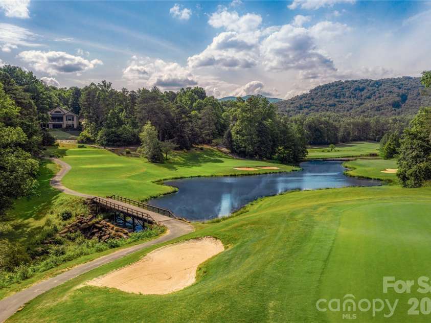 196 Fern Loop, Lake Lure, NC 28746.  MLS# CAR4425558, YatesRealty ID 52036. Apple Valley Golf Course