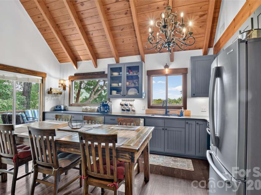 196 Fern Loop, Lake Lure, NC 28746.  MLS# CAR4425558, YatesRealty ID 52036. Kitchen