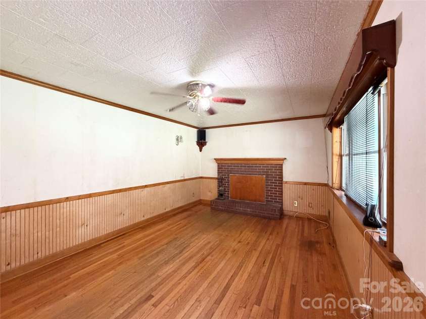 2985 Collettsville Road, Lenoir, NC 28645.  MLS# CAR4426562, YatesRealty ID 52037. 