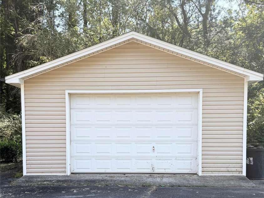 2985 Collettsville Road, Lenoir, NC 28645.  MLS# CAR4426562, YatesRealty ID 52037. 