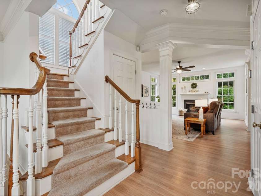 152 Melbourne Drive, Fort Mill, SC 29708.  MLS# CAR4418152, YatesRealty ID 52038. 