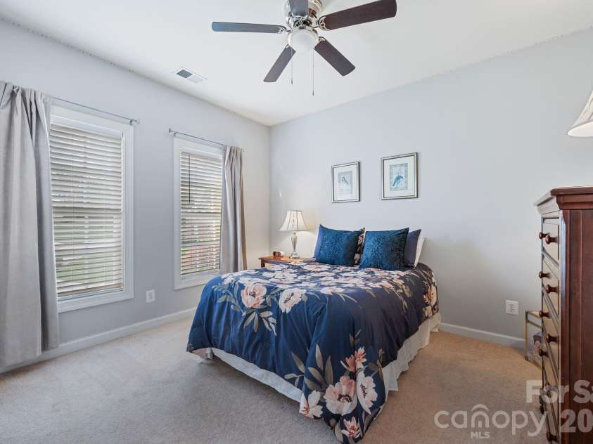 152 Melbourne Drive, Fort Mill, SC 29708.  MLS# CAR4418152, YatesRealty ID 52038. 