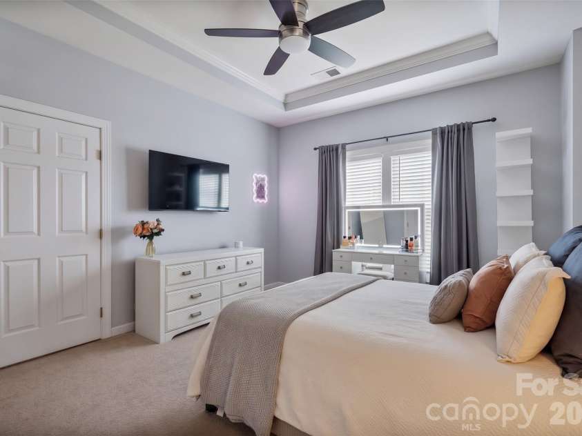 152 Melbourne Drive, Fort Mill, SC 29708.  MLS# CAR4418152, YatesRealty ID 52038. 