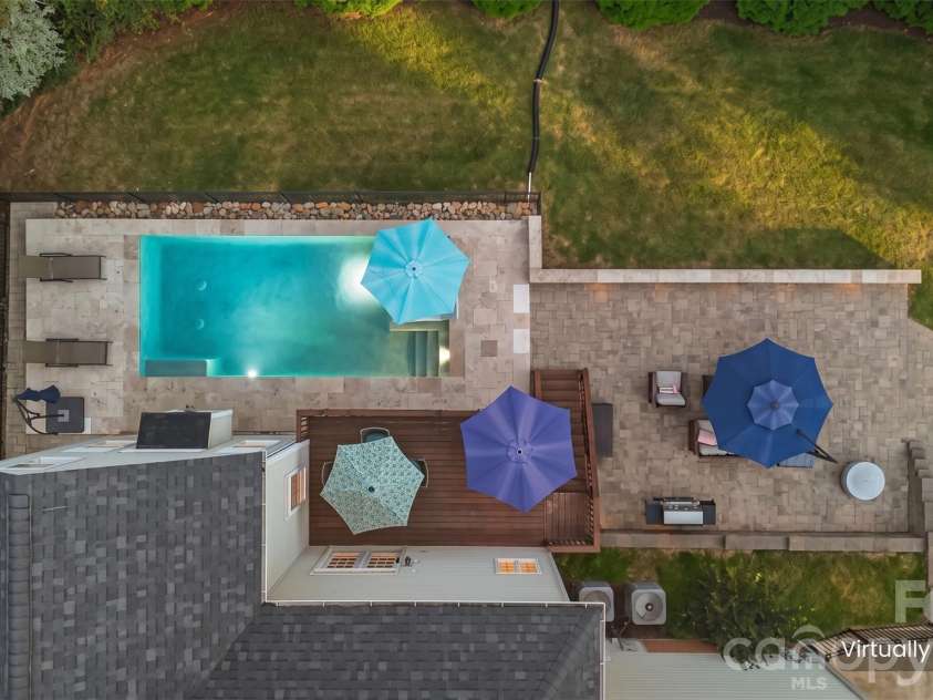 152 Melbourne Drive, Fort Mill, SC 29708.  MLS# CAR4418152, YatesRealty ID 52038. 