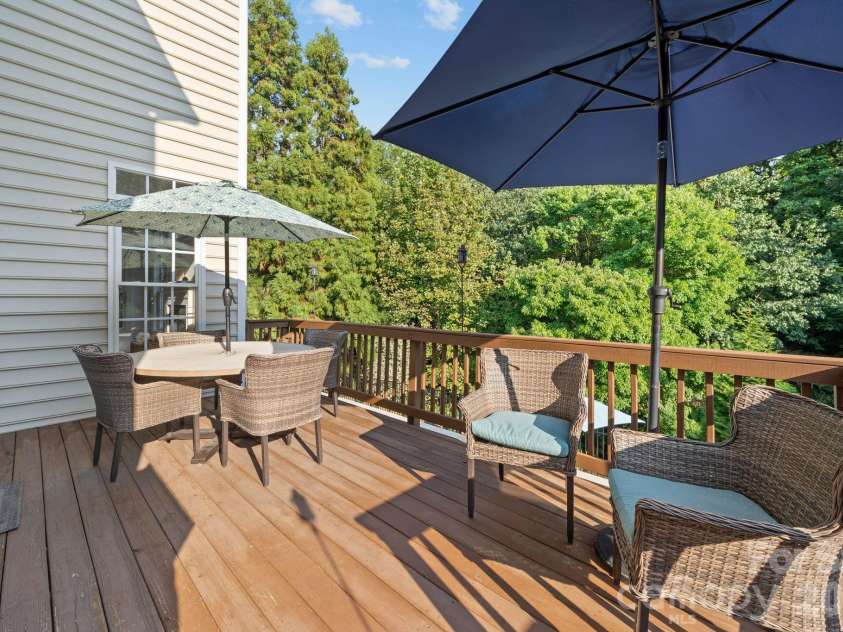 152 Melbourne Drive, Fort Mill, SC 29708.  MLS# CAR4418152, YatesRealty ID 52038. 