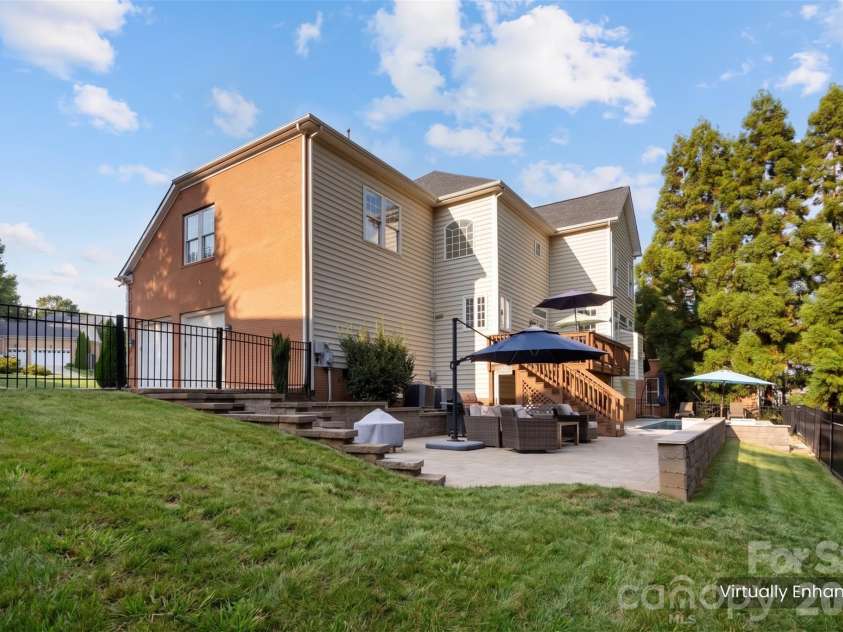 152 Melbourne Drive, Fort Mill, SC 29708.  MLS# CAR4418152, YatesRealty ID 52038. 