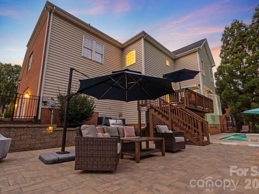 152 Melbourne Drive, Fort Mill, SC 29708.  MLS# CAR4418152, YatesRealty ID 52038. 
